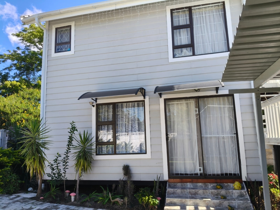3 Bedroom Property for Sale in Protea Park North West